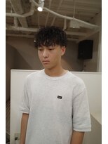 スレイ 西宮(SLAY)&nbsp;波巻きハイライトアップバングツーブロックマッシュ