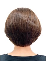 黄ぐまくん美容室 ショート レイヤー