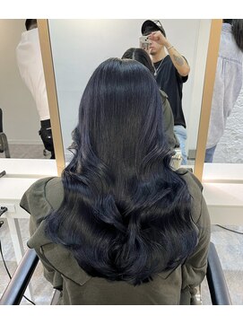 ブレンド 渋谷(BLend) 縮毛矯正.レイヤーカット.ブルーブラック.髪質改善