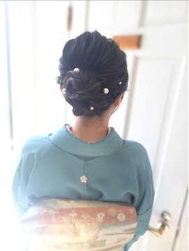 モアナ 逗子(MOANA) お着物ヘア♪パール付き