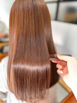 コンフィ(Comfy)の写真/都内有名店で経験を積んだstylistが在籍！高い技術とセンスであなたの可愛いを叶える*
