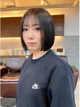 ヤヨイブレインズ グランデ(YAYOI BRAINS GRANDE) 黒髪ボブ