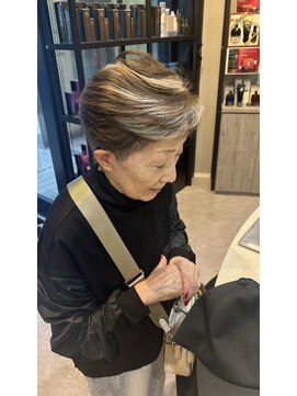 コレットヘアー ザモリオカ(Colette HAIR the MORIOKA) クルエラハイライト