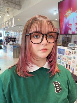 ナンバー リコ 名駅 ジャム 名古屋(N° rico JAM) グラデーション　ピンク　顔まわりレイヤー　前髪カット　アニメ