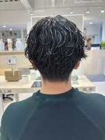 バーチ バイ クロップエス(BIRCH by crop es)&nbsp;メンズカットパーマ【波巻きスパイラル × 刈り上げマッシュ】