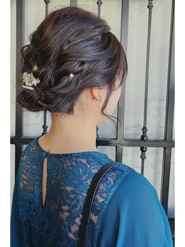 ルシュ(Leshu) ローシニヨン