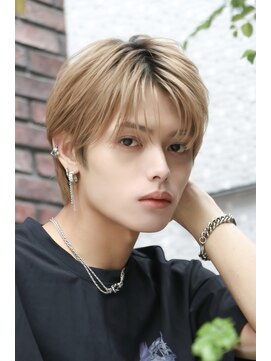 オーシャントーキョー 心斎橋(OCEAN TOKYO WEST) メンズヘアセンターパート毛流れラウンドマッシュコンマバング