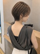 ノア 三宮店(NOA)&nbsp;【NOA】大人ハンサムショート×シースルーバングベージュカラー
