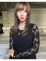 シロ(siro)&nbsp;顔周りレイヤーとオリーブベージュ