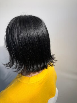 リー ヴィータ 上新庄(Lee Vita) 【Lee Vita】切りっぱなしボブ