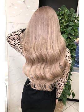 リア 大阪梅田(Ria) ～ミルクティーべージュ　シールエクステ～【Ria 大阪 梅田】