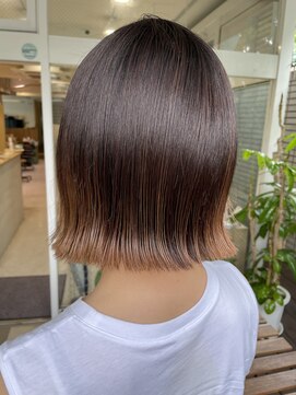ダブル(W) 【hair salon W】外はねぱっつんボブ