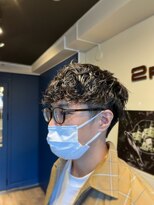 ミリオンバックス 上野(Million Bucks)&nbsp;ツーブロ/スパイラルパーマ[メンズ/上野]