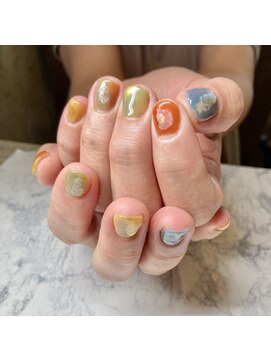 西本整髪 カラフルインクネイル　ニシモトネイル