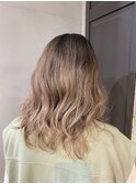 ミルクティーアッシュグレージュ