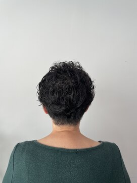 バトー バイ トリコ 船橋北口店(BATEAU by tricot) #グレーヘア#白髪#パーマ