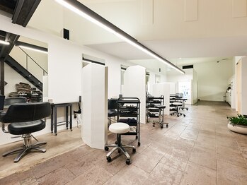 頭皮髪質改善ヘアエステ　IRESU 札幌円山店 【イレス】　