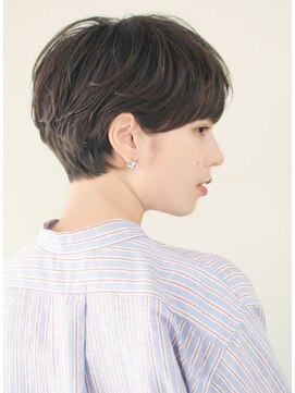 ラヴィリス バイ レム(Raviliss by rem) 髪質改善/縮毛矯正/美髪/艶髪/ショート/ショートボブ/耳かけ