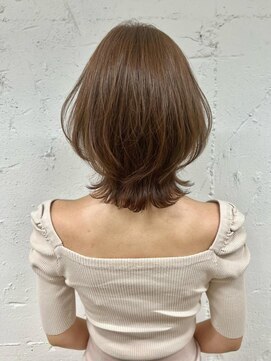 ダブルトーキョー シブヤ(W-TOKYO SHIBUYA) 菱形シルエットのネオウルフ　ウルフカット