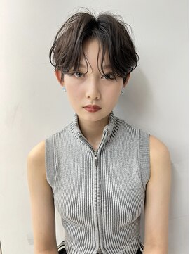 ヴェイン 渋谷(vain) ハンサムショート 黒髪 パーマ