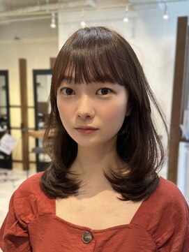 ビューネオ(VIEW NEO) レイヤーカット/顔まわり/くびれヘア/前髪/似合わせ/谷町四丁目