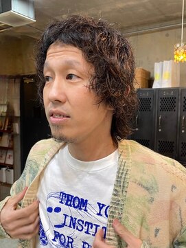 ナループロアオハナ(Nalu pu loa ohana) ウルフパーマメンズウルフくせ毛風パーマ外国人風パーマ