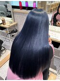 ネイビーカラー