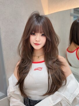 ロンド レア 天神大名店(Lond Le’a) イヤリングカラー/外ハネボブ /縮毛矯正/レイヤーボブ/艶髪