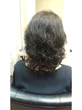 クララデアンシュシュ クララ店(Kurara de UN CHOU-CHOU) デジタルパーマ