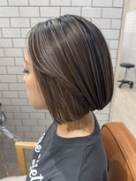 ハツ 橋本(HATSU) 内巻きボブ◎細めハイライトカラー【佐藤こうや】