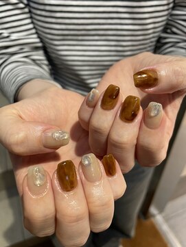ピークアブー ワン(PEEK-A-BOO ONE) autumn nuance nail