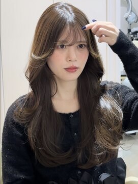 イリス 銀座(IrIs) ロングレイヤー/オリーブベージュ/艶カラー/シースルー前髪
