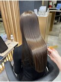 艶々すぎて目を惹かれる完璧トリートメント