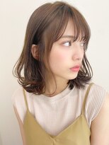 トゥーナ 表参道(tona)&nbsp;ミディアムレイヤー、外ハネボブ、グレージュ、脱白髪染め☆