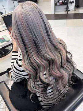 ビーシャンス(B.Chance) ピンク×黒のローライトエクステ！