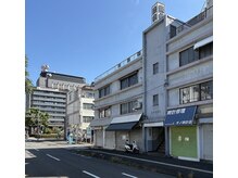 ヘアー ステア(hair stare)の雰囲気（大手町ビル、階段を上がって二階左奥がhair stareになります。）