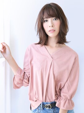 ユーアンボワーズ(U-AMBOISE) 大人可愛いフェザーボブ