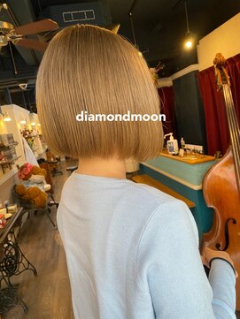 ダイアモンドムーン(DIAMOND MOON) ミルクティーとボブ