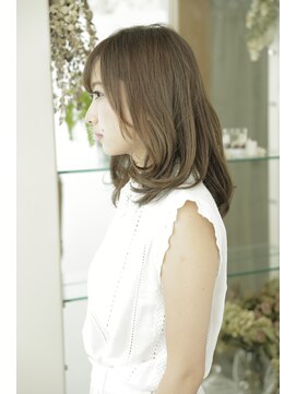 アフロディーテギンザ 神保町(APHRODITE GINZA) カール/セミディ/シアーカラー/姫カット［御茶ノ水/神保町］