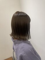 リリアーナ(LILIANA)&nbsp;ボブ　切りっぱなしボブ　タッセルカット　韓国ヘア　ミディアム