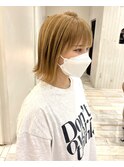 ブランドカラー