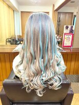 エクステンション クーチャー(Extention Cu'cha)&nbsp;エクステ　ハイトーンに水色メッシュ