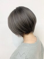 ノット(KNOT.)&nbsp;グレー×ショートボブ