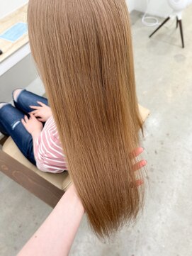 ニュート(Neut ) くすみミルクティーベージュ