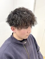 テトラ バイ ネオリーブ 横浜西口店(tetra by neolive)&nbsp;刈り上げマッシュ　波巻きパーマ　横浜／横浜駅