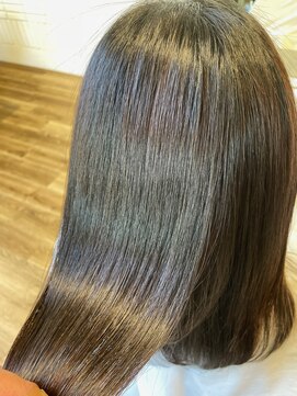 デュークシルア(du c Sila) 髪質改善ストレート(クァンタム縮毛矯正)【正田】