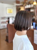 スタジオフィット(STUDIO FITTO)&nbsp;・ブリーチなしデザインカラーのナチュラルボブ・