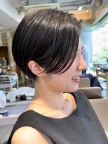 ソー 銀座(SAUT) 前髪長めに残した大人ショートボブ/大人マッシュ