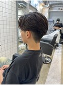 センターパートニュアンスパーマ毛流れセンター分け