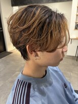 ヒュイル バイ ニアウ(Hwyl by Niau)&nbsp;メンズマッシュセンターパートスパイラルパーマニュアンスパーマ